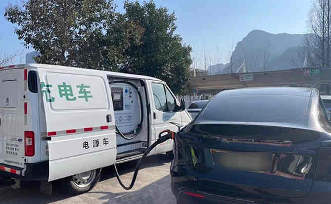 南陵汽车搭电