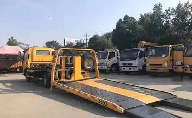 南陵汽车中途维修案例