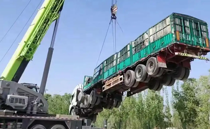 南陵道路脱困救援案例